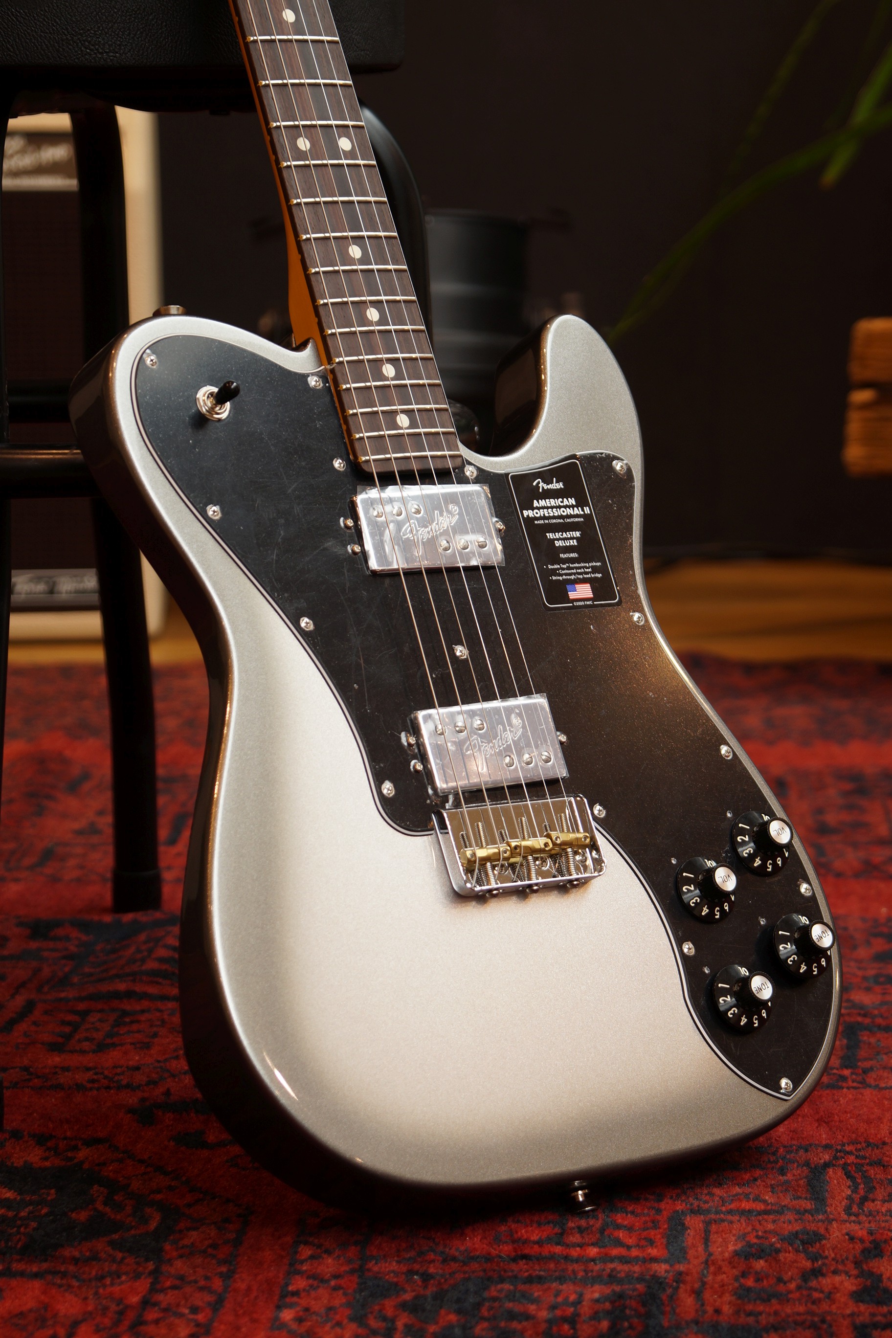 Fender American Professional II Telecaster® Deluxe, Rosewood Fingerboard, Mercury