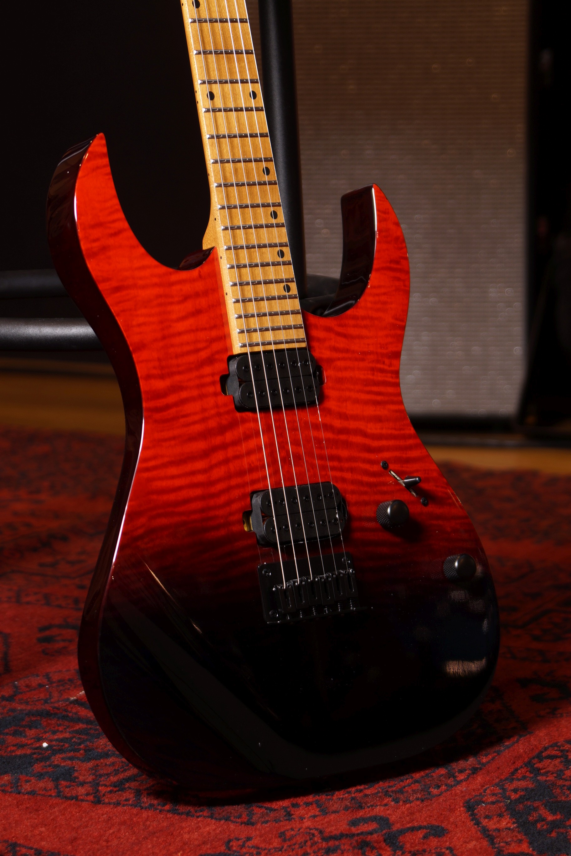 SPIRA Guitars S-450 TRD Transparent Red
