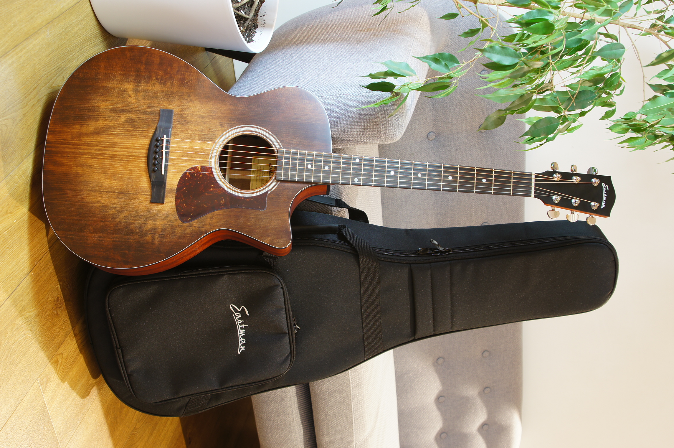 Eastman AC122-1CE classic inklusive Gigbag