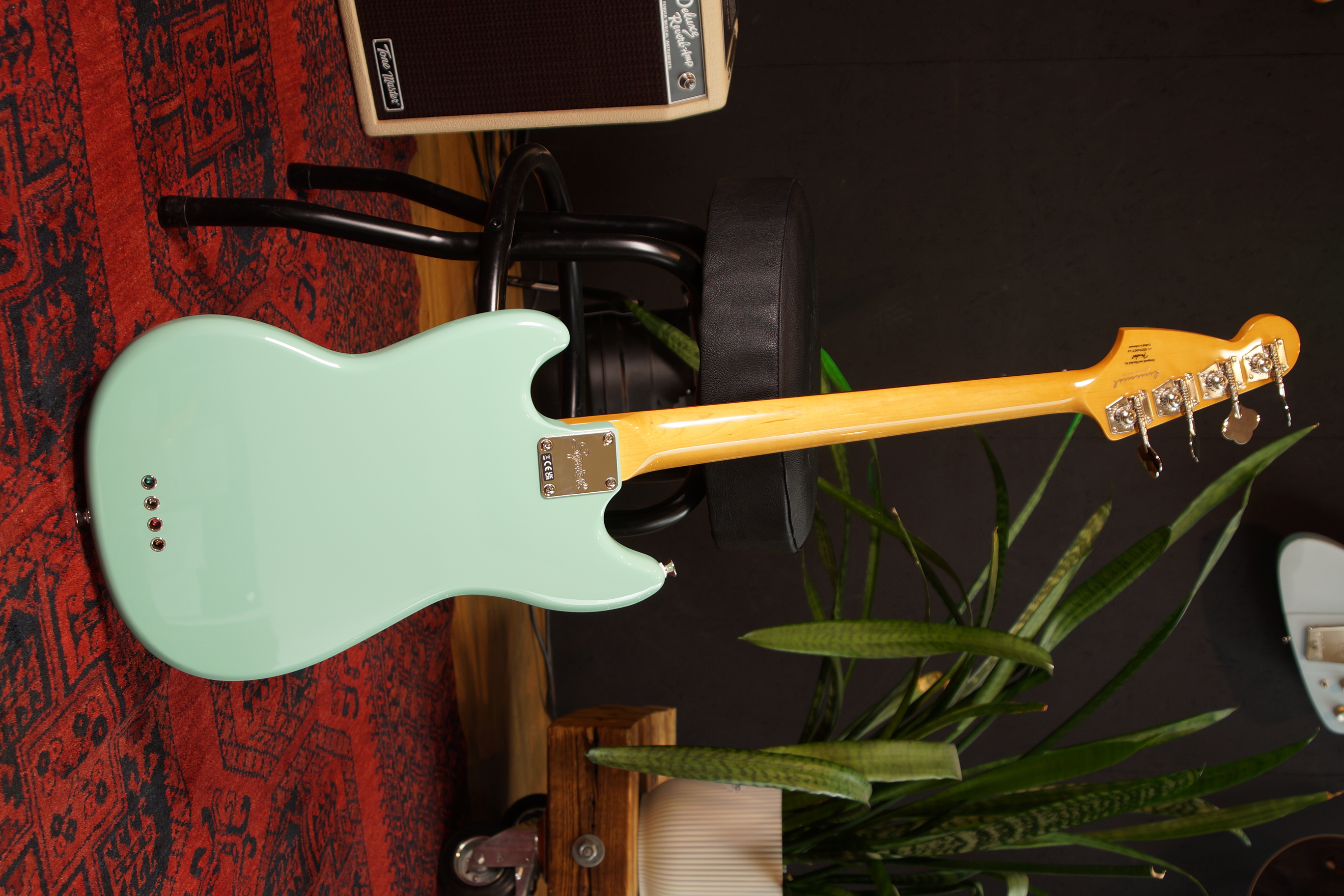 Squier Classic Vibe '60s Mustang® Bass Surf Green