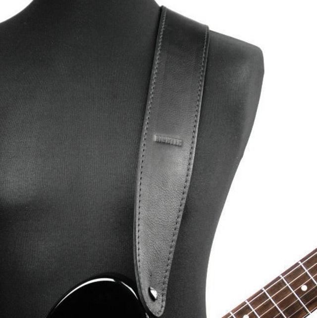 Richter Gitarrengurt 1504 Raw IV Nappa Black