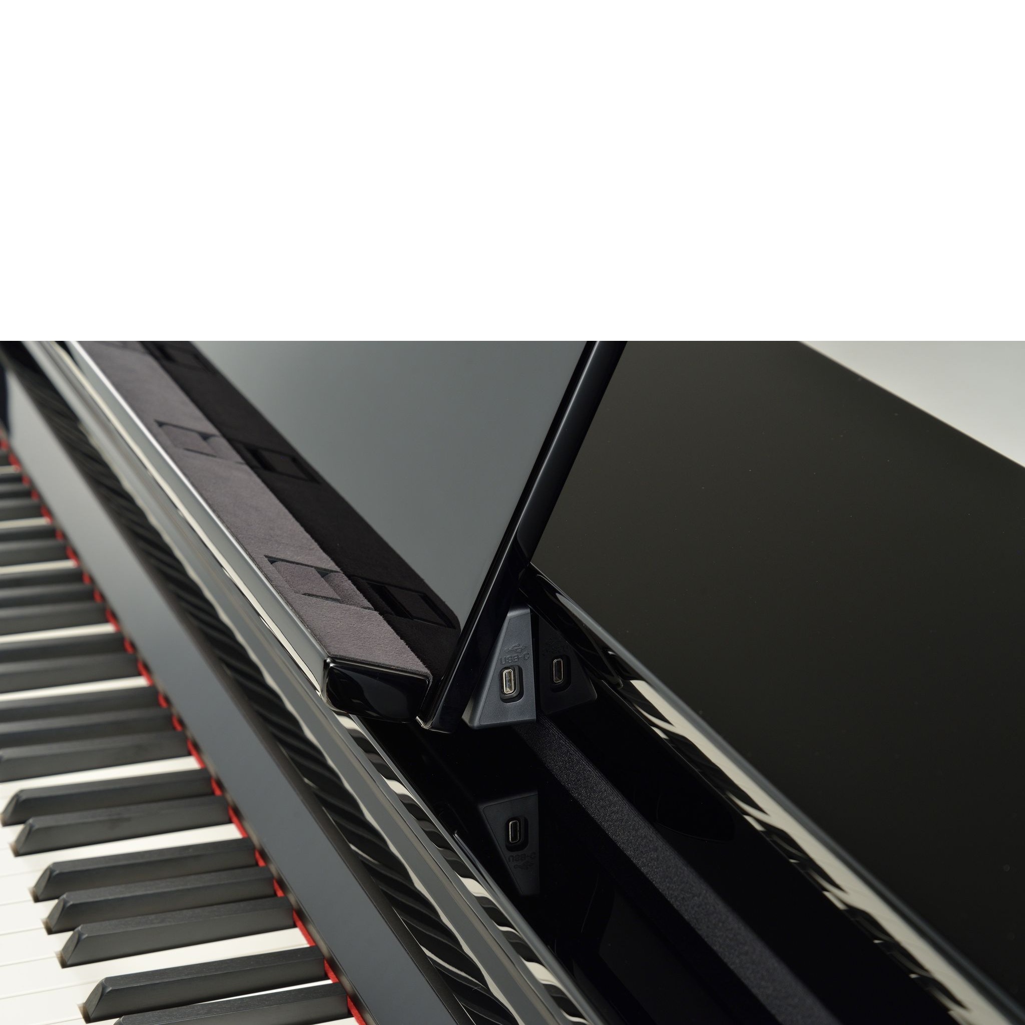 Yamaha CSP-275 PE schwarz hochglanz