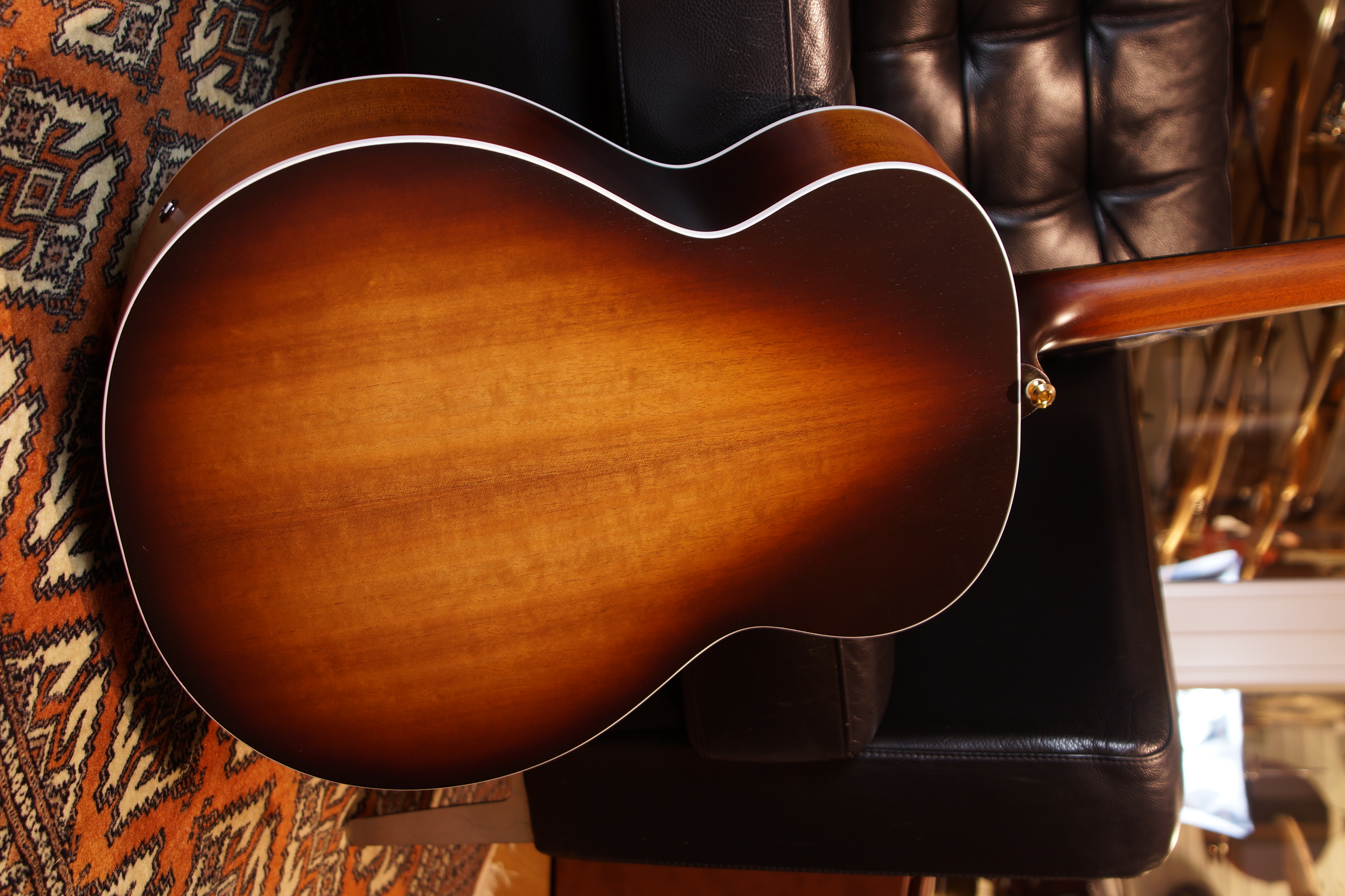 Maton Troubadour Jumbo