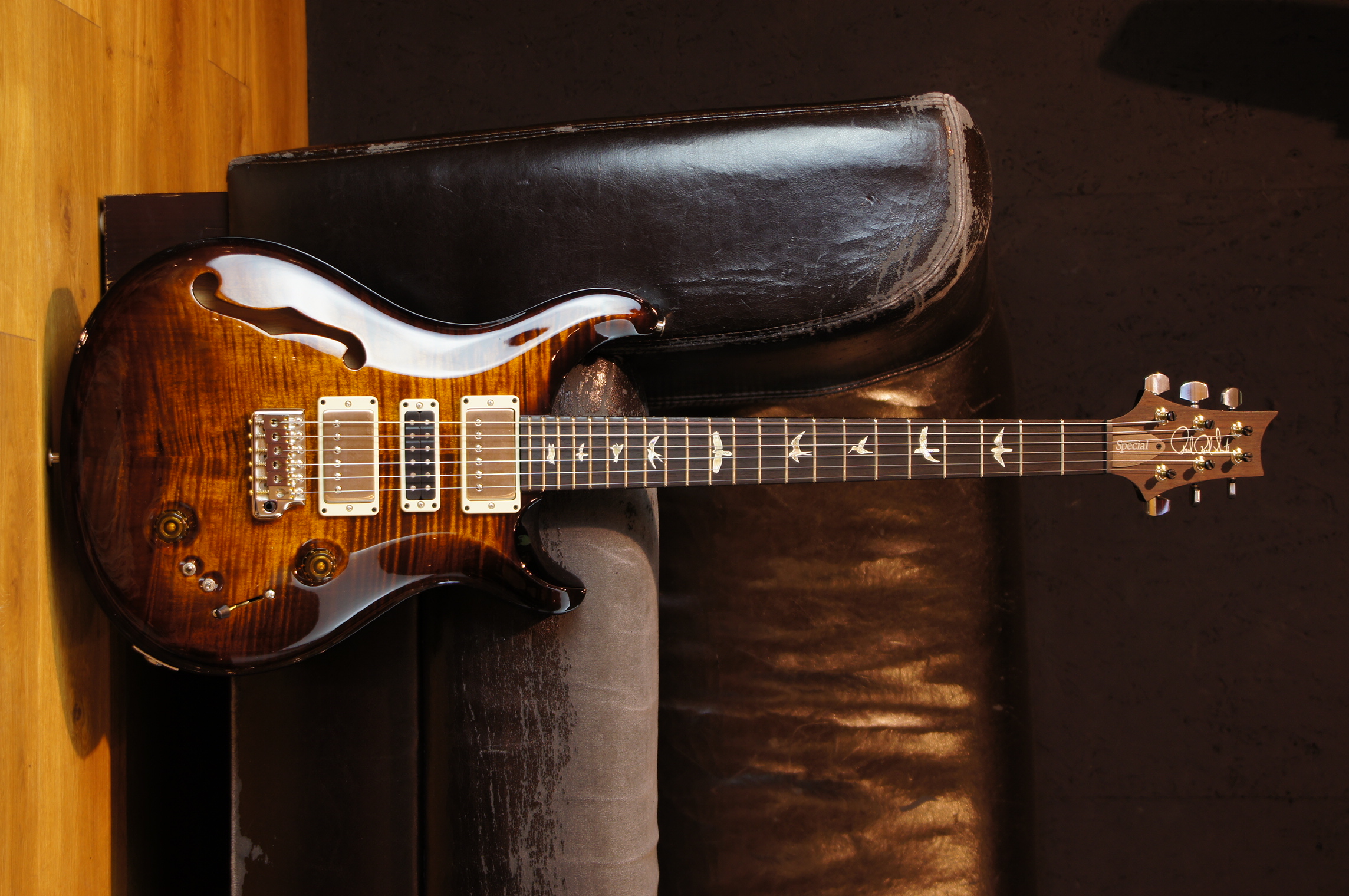 PRS Special Semi Hollow - Black Gold Burst