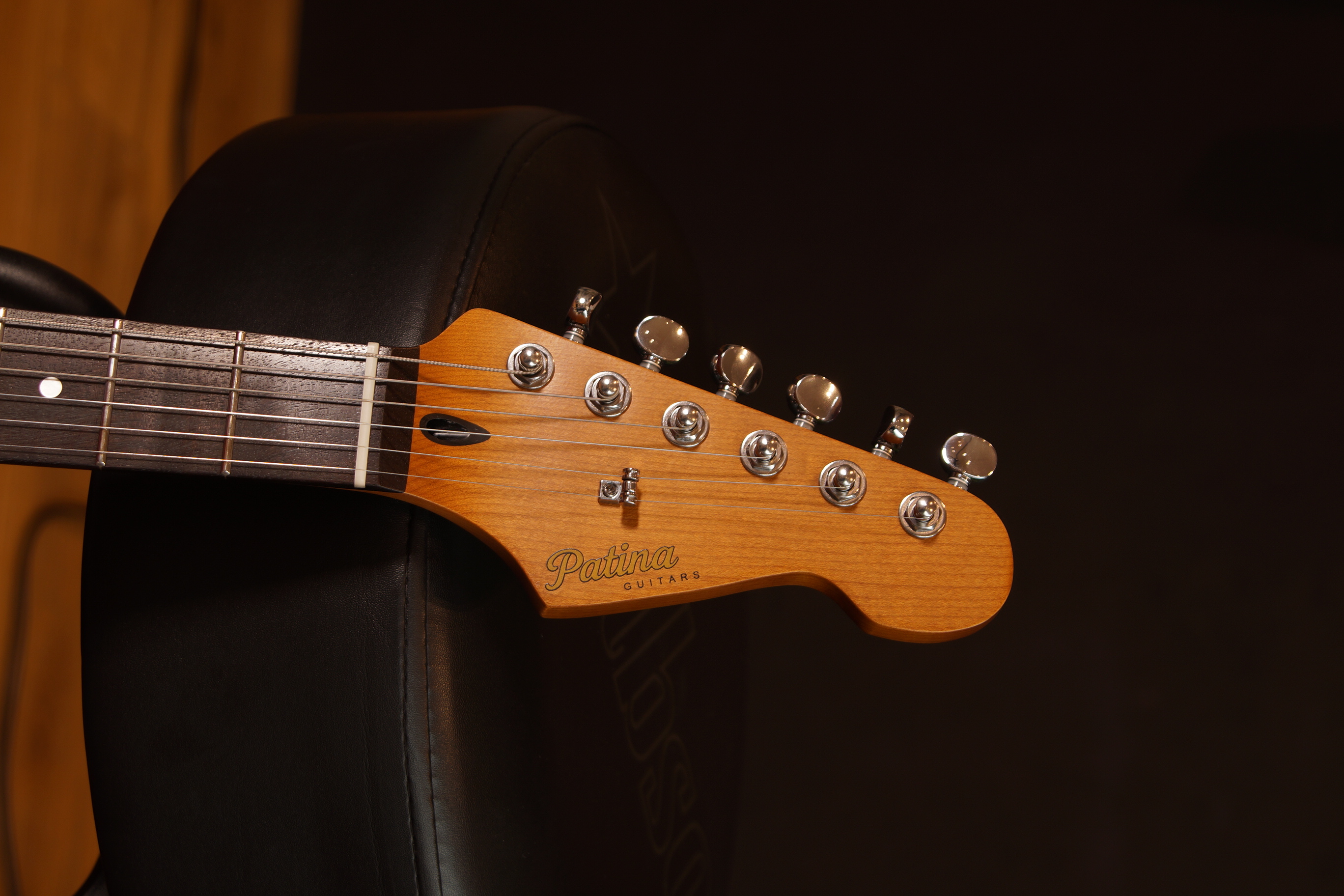 Patina Guitars PT-6 OW R Olympic White Relic