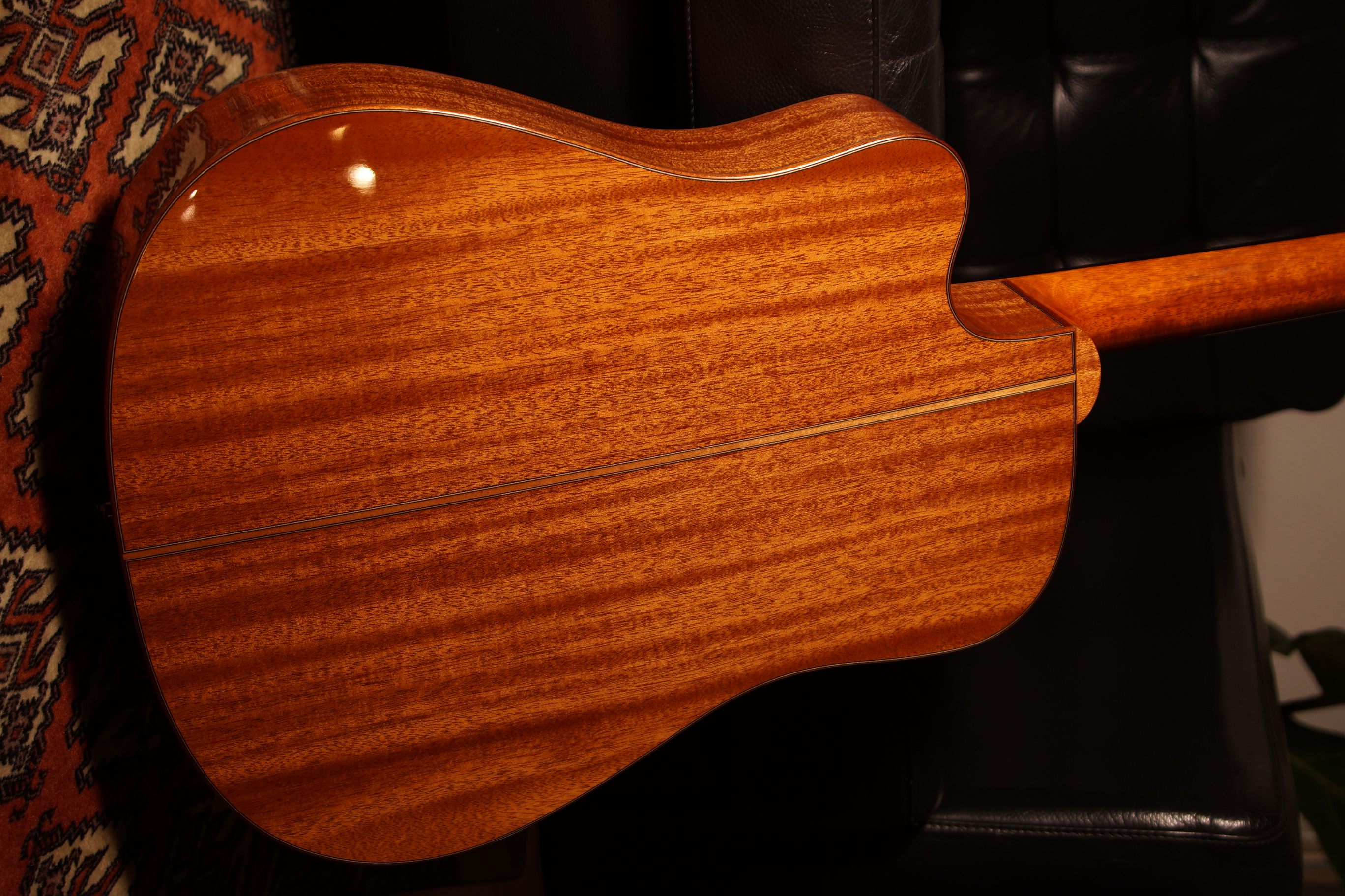 Duke Dreadnought D-MC-Cut-Solid-Air
