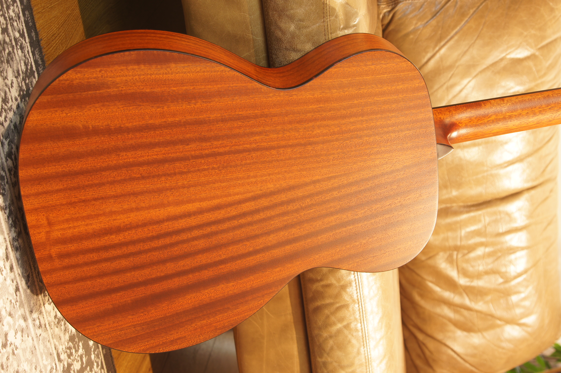 Eastman E1OM-CLA