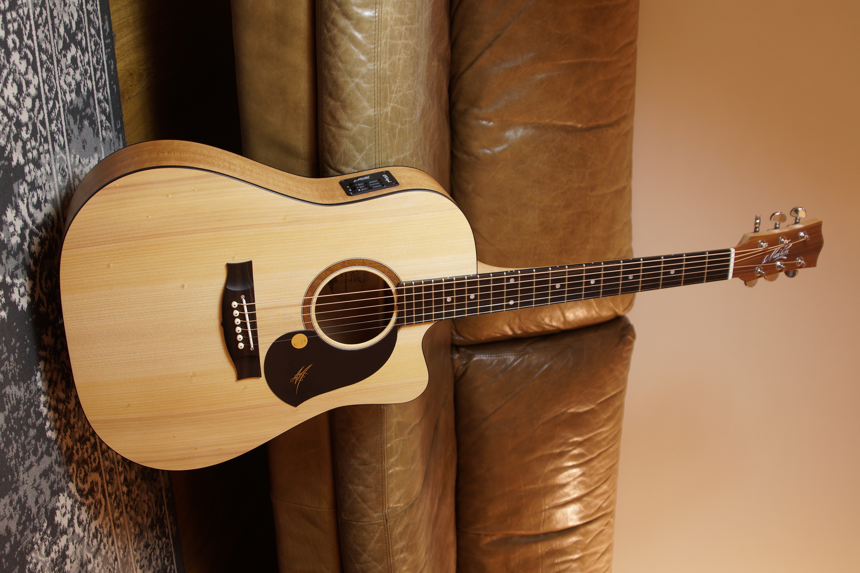 Maton SRS 60 C